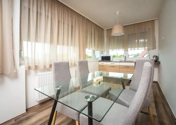 Sole 公寓式酒店 3*