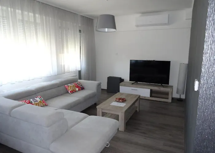 Sole Lägenhetshotell 3*