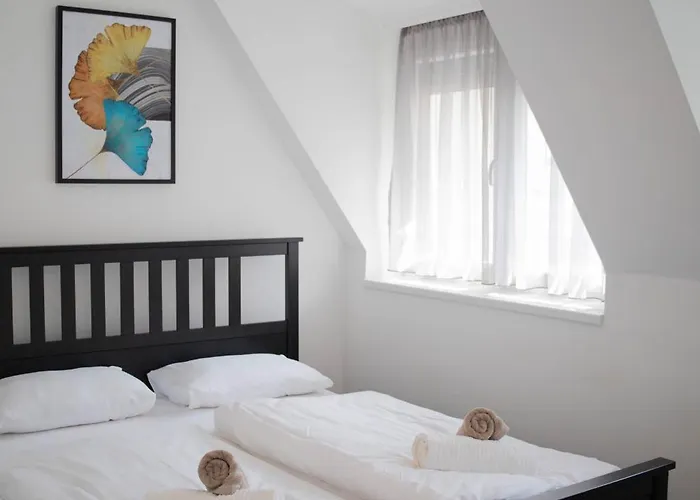 Sole 公寓式酒店 Balatonboglár